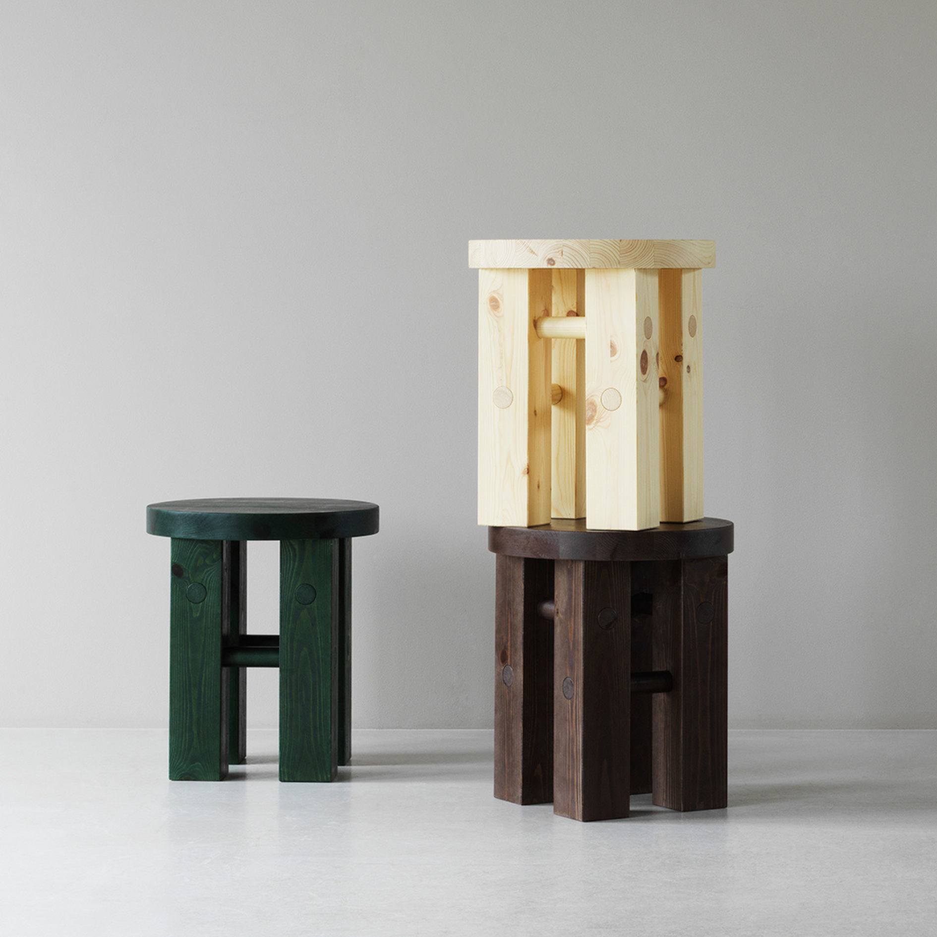 Fyr Stool